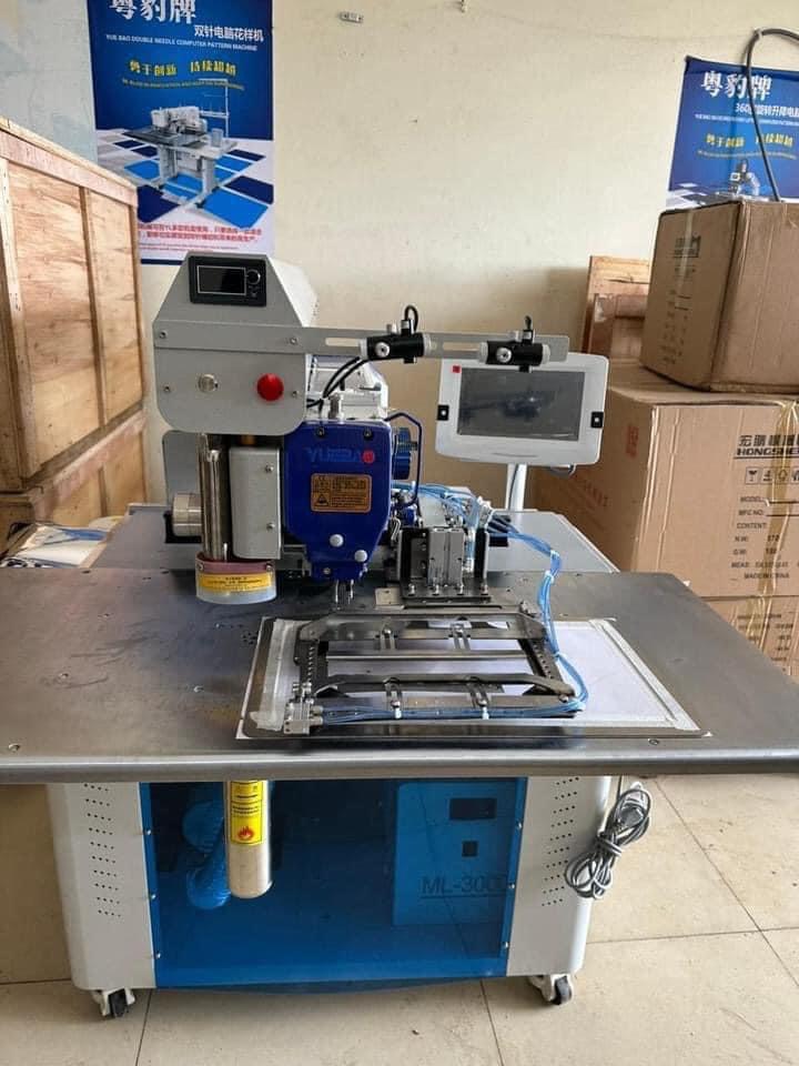 Automatic Welting Machine (for straight pockets with flaps)