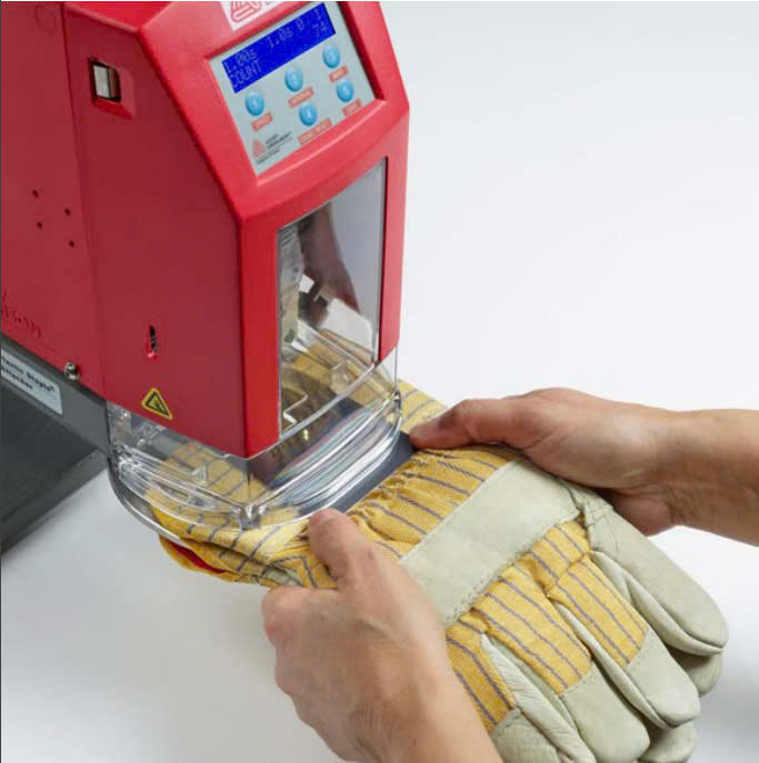 Máy bắn ghim nhãn mác/ thẻ bài DENNISON ST-9500